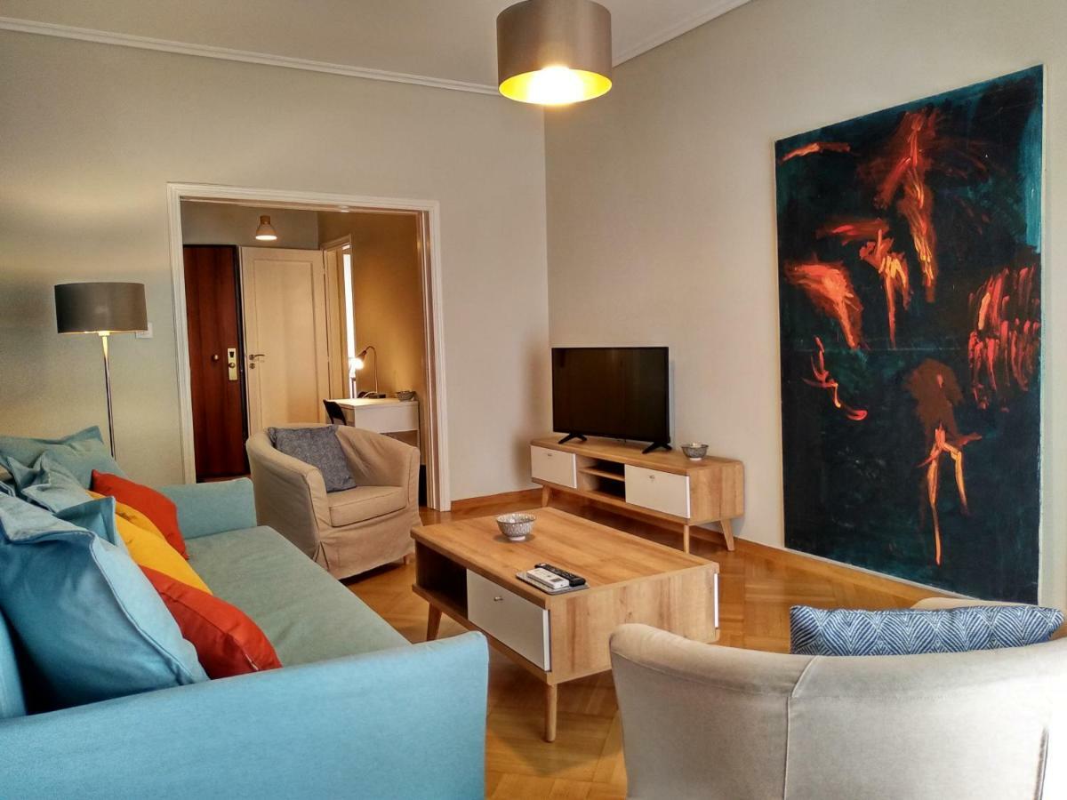Darsiss 2 - Museum Apartment Athena Bagian luar foto