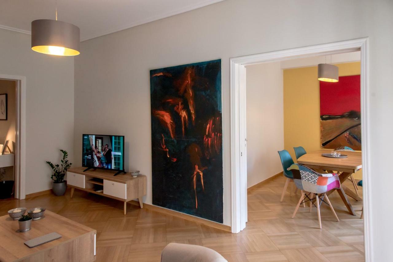 Darsiss 2 - Museum Apartment Athena Bagian luar foto