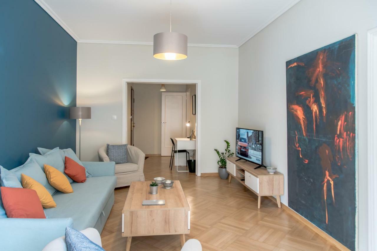 Darsiss 2 - Museum Apartment Athena Bagian luar foto