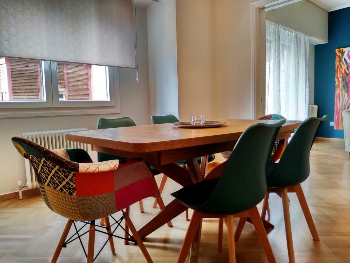 Darsiss 2 - Museum Apartment Athena Bagian luar foto