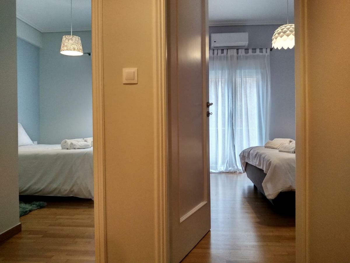 Darsiss 2 - Museum Apartment Athena Bagian luar foto
