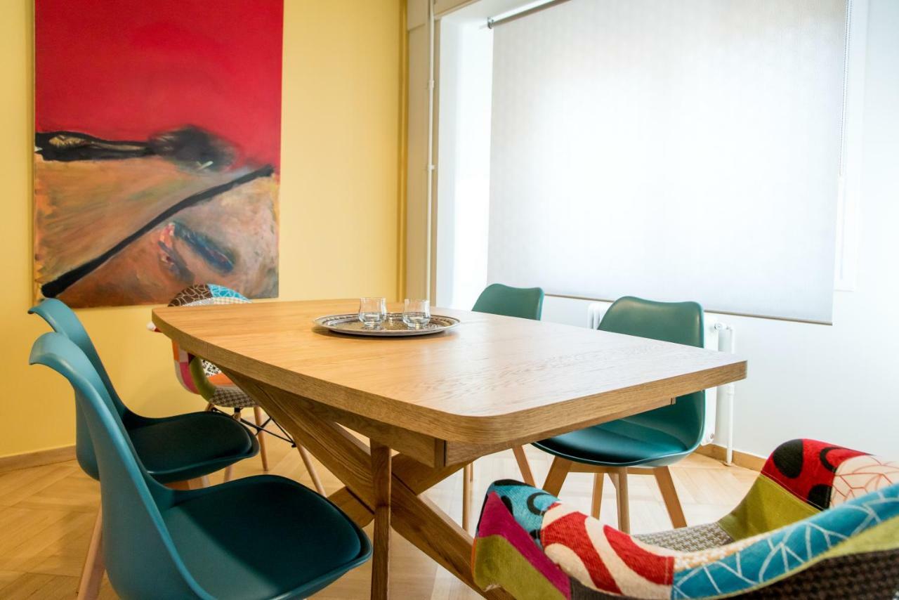 Darsiss 2 - Museum Apartment Athena Bagian luar foto
