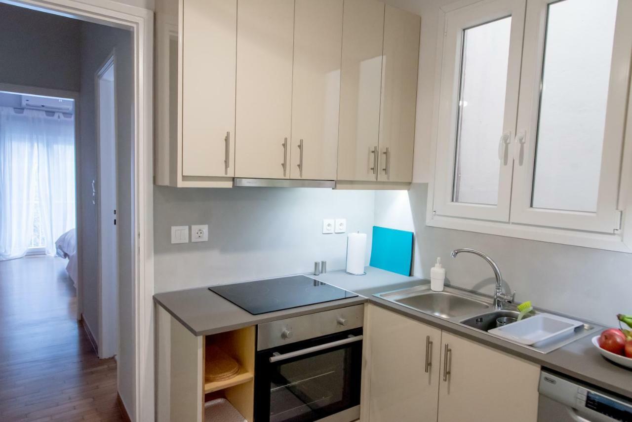Darsiss 2 - Museum Apartment Athena Bagian luar foto